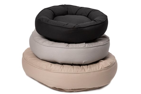 SoildNestingwithselfcoloredpiping-BlackGrayTan-SoildNestingwithselfcoloredpippingCA1_8574
